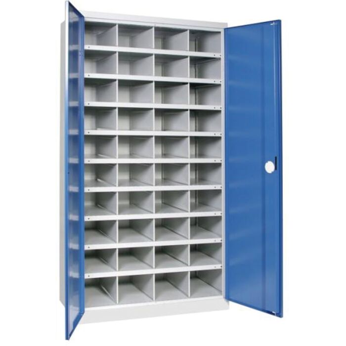 Armoire à cases