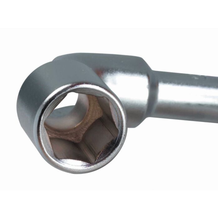 Clé à pipe débouchée