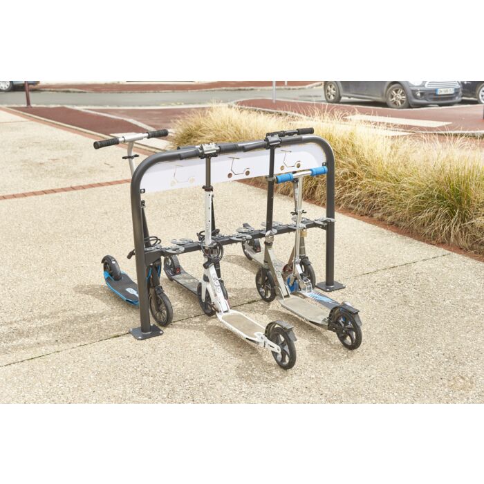 Support range trottinettes sur pieds ou mural